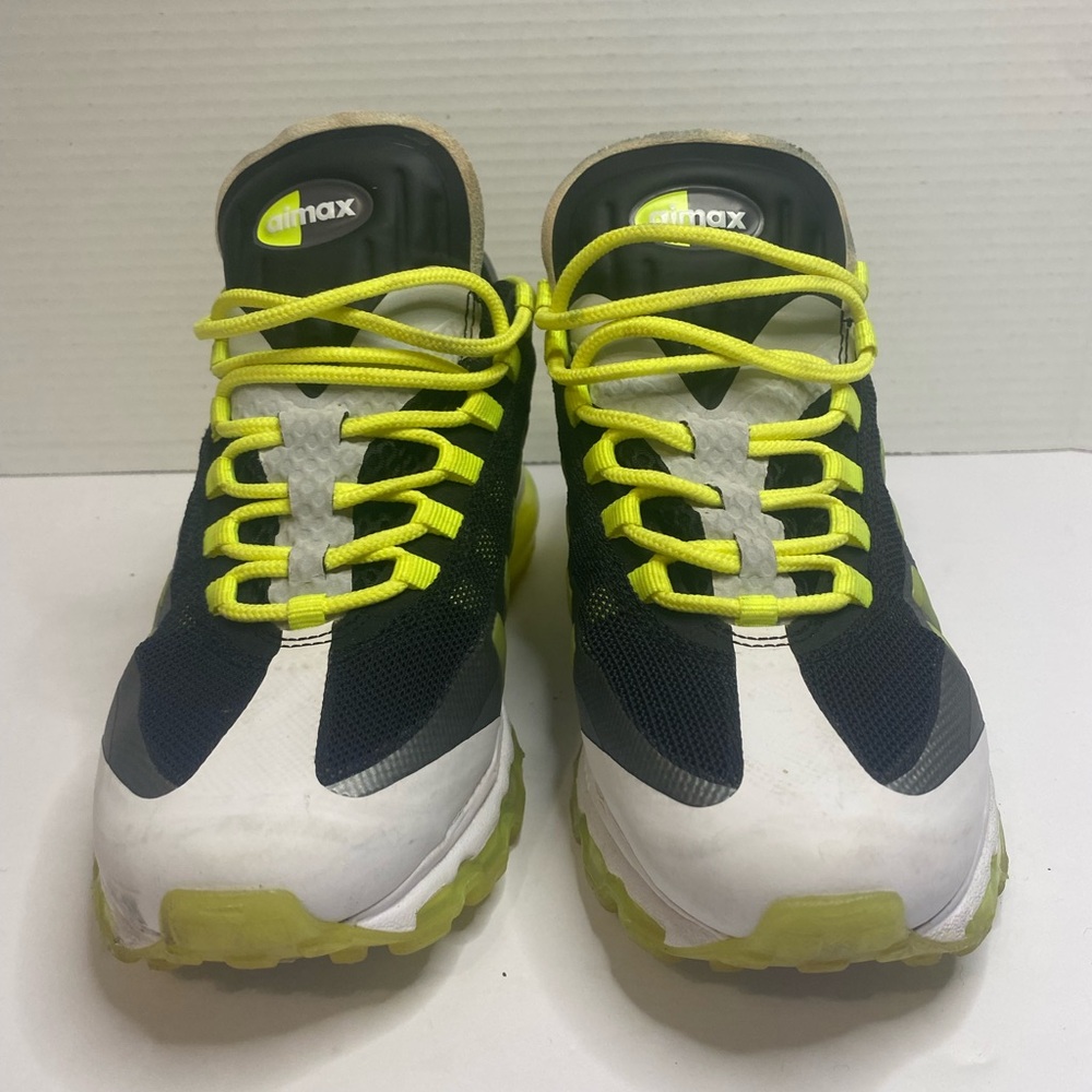 NikeAir Max 95 black volt men’s size 7